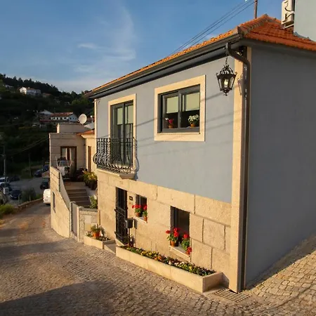 Dourobluehouse Ferienhaus