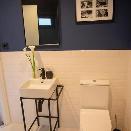 Dourobluehouse * Marco de Canavezes