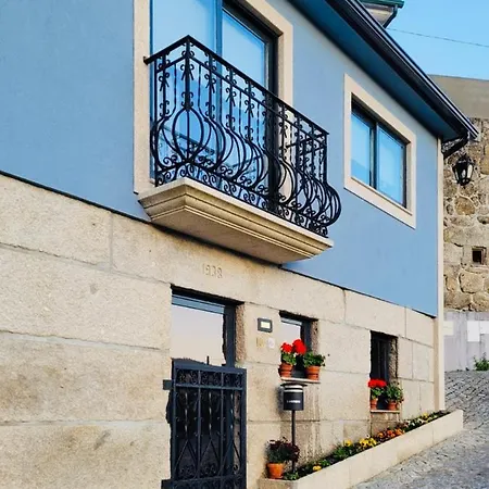 Dourobluehouse Ferienhaus Marco de Canavezes