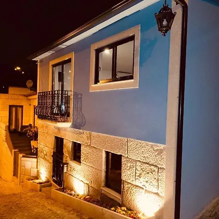 Dourobluehouse Casa de Férias *