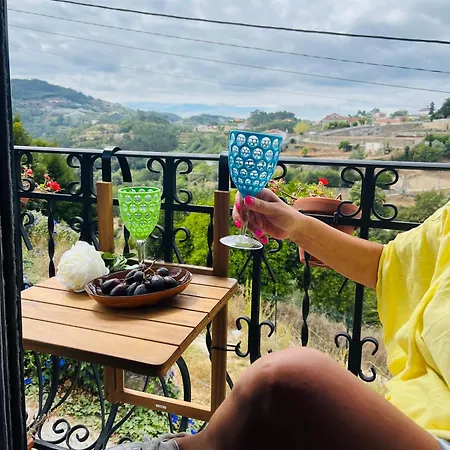 Dourobluehouse Nyaraló